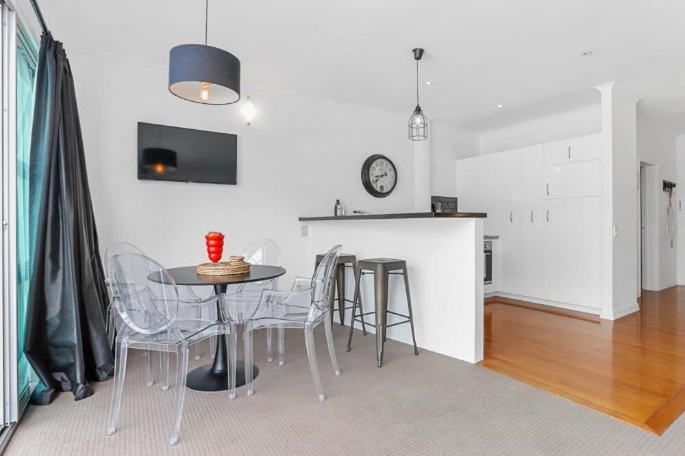 Funky One Bedroom Apartment On Princes Wharf Auckland Ngoại thất bức ảnh